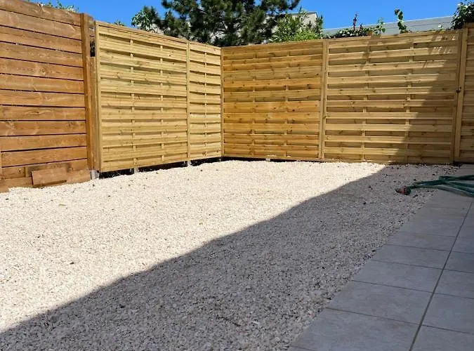 La Caroline 2 Βίλα Μονπελιέ